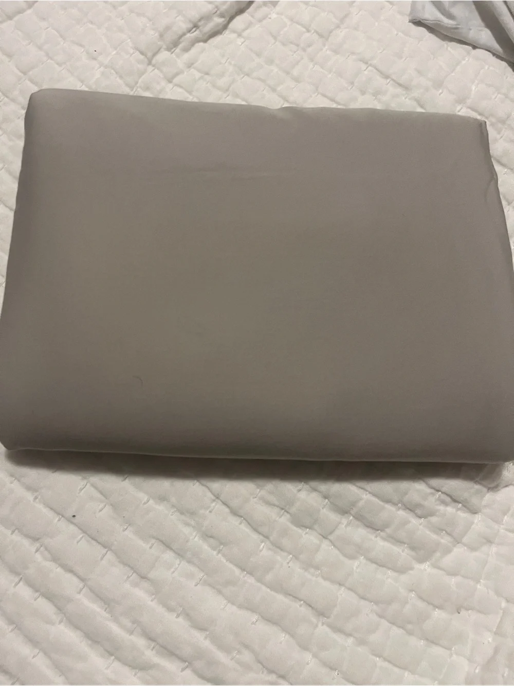 Ralph Lauren 100% Cotton “Dove Grey” Flat Sheet in Size: FULL DOUBLE.